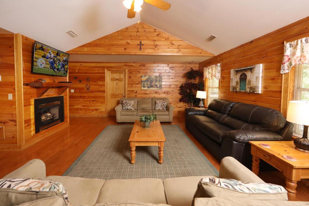 Oak Tree Lodge #3 พิเจนฟอร์จ ภายนอก รูปภาพ